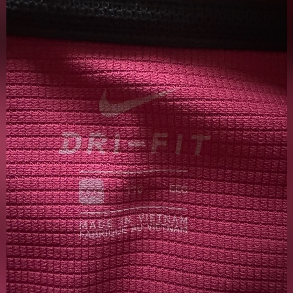 Nike Men's Maroon Polo Shirt - Picture 3 of 3